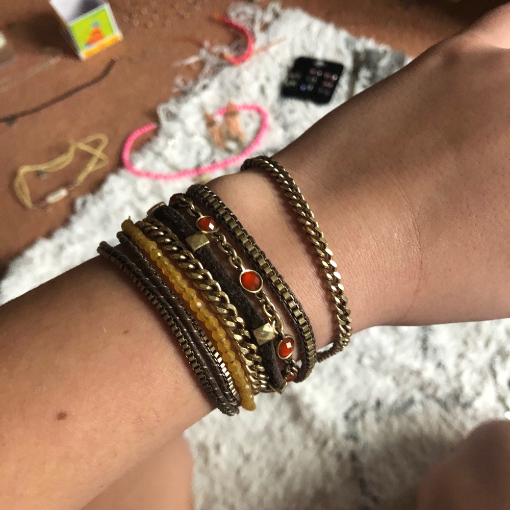 nwt lucky layers bracelet